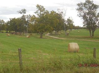 58 Shryocks Ferry Rd, Versailles, KY 40383