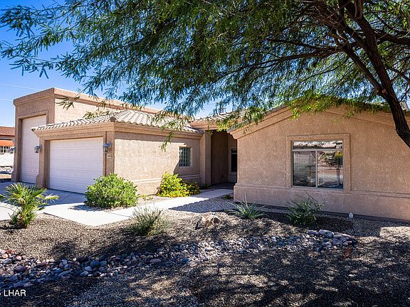 2nd image of 3688 Cactus Ridge Dr