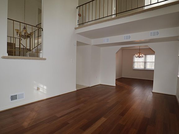 2nd image of 2207 Farougi Ct