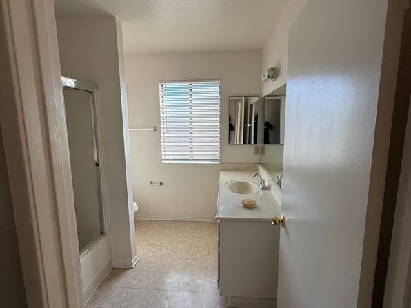 1802 E Avenue J9 APT 1