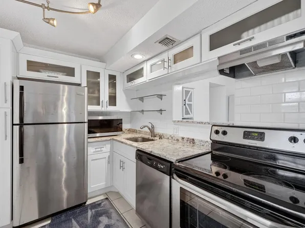 3300 N Palm Aire Drive #706, Pompano Beach, FL 33069