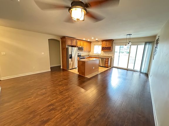 2nd image of 4111 Illinois St Unit 108