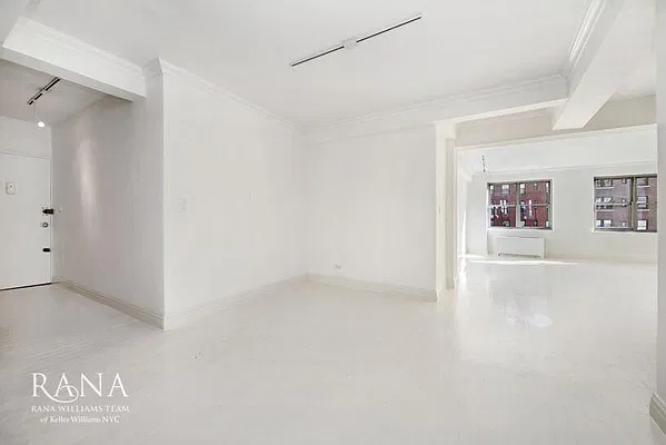 Rented by Keller Williams NYC | media 29
