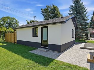 1831 Haig Dr S #3, Ottawa, ON K1G2J2