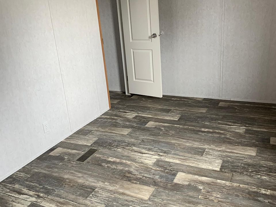 1st image of 239 N Cypress Ct #239