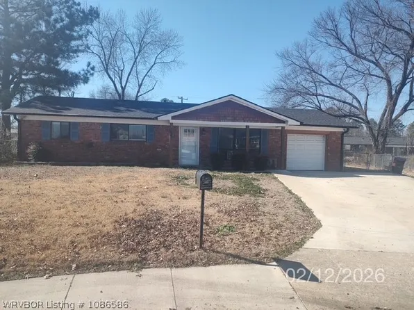 108 Fordham Cir, Fort Smith, AR 72908