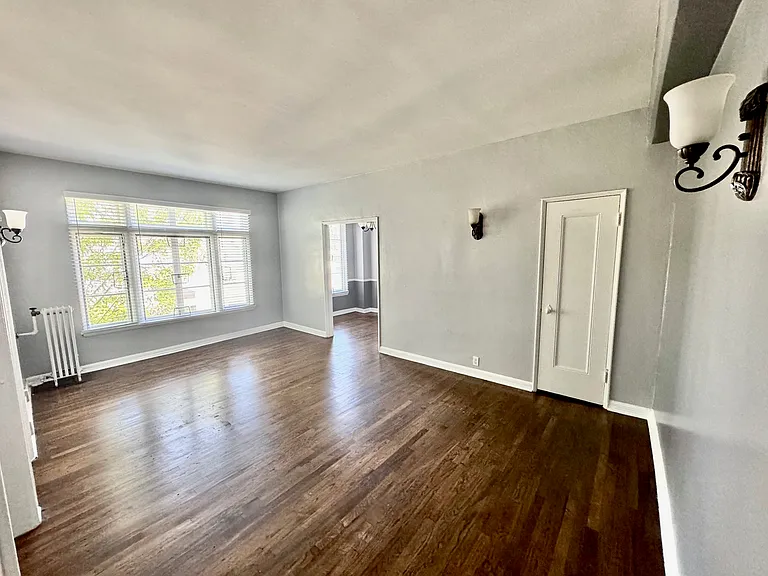 La Leyenda Apartments — Photo 41