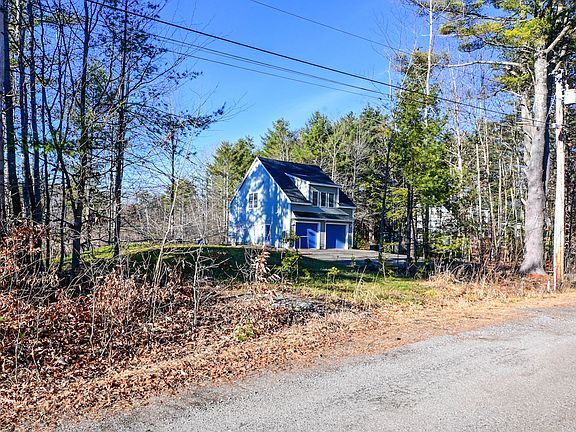 Tranquil and private, yet convenient to area attractions and amenities