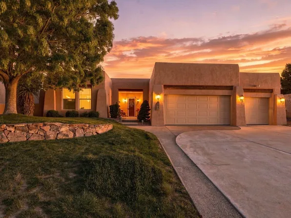 8604 Pristine Dr NE, Albuquerque, NM 87122