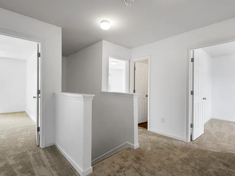 761 Riverside Dr NW — Photo 20