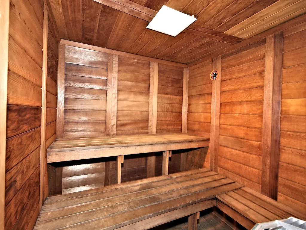Luxury Condo for Rent — Photo 4