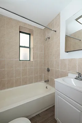 Rented by REAL New York | media 37