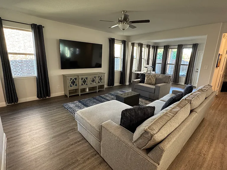 3016 Sunnyside Dr — Photo 4