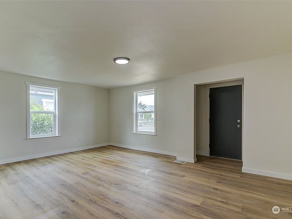 5th image of 7015 S Alder Street