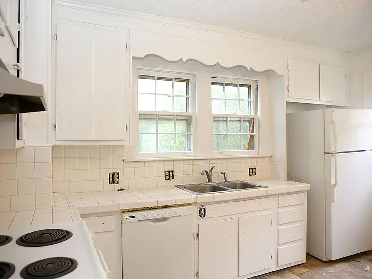 1806 Walker Ave #A — Photo 36
