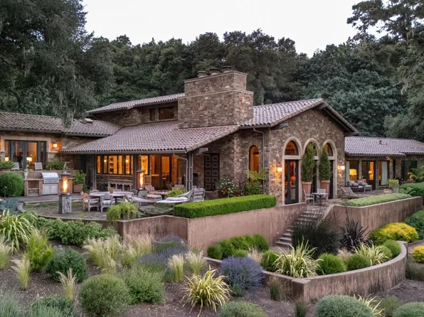 4 Rumsen Trce, Carmel, CA 93923