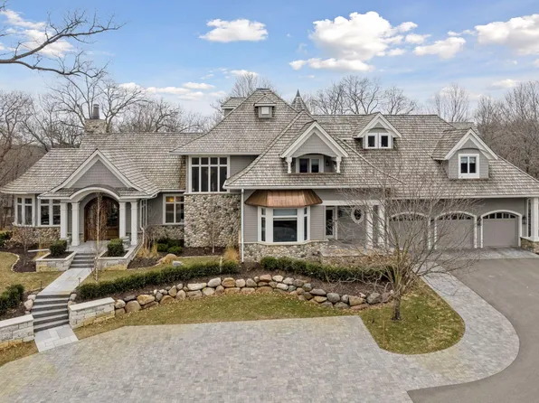 1250 Lyman Ave, Wayzata, MN 55391