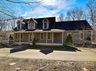 111 White Birch Rd, East Hampton, CT 06424