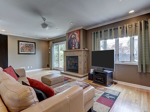 4th image of 81-39 266th St
