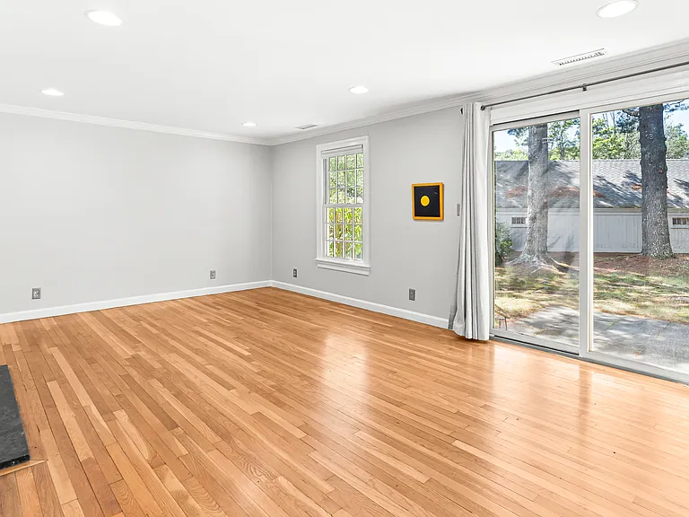 88 Jericho Rd — Photo 3