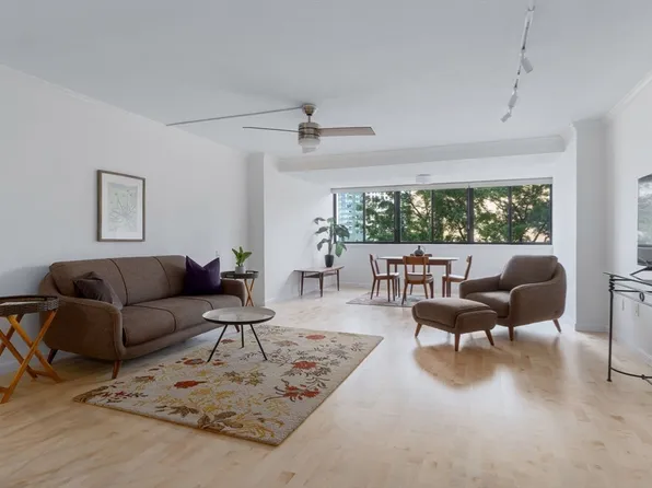 6 Whittier Pl APT 7E, Boston, MA 02114