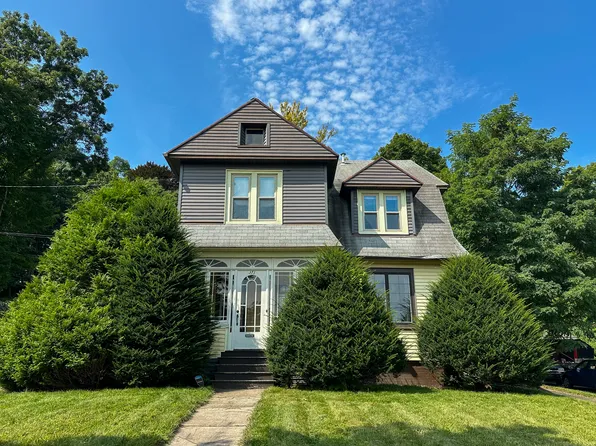 371 West Street, Bristol, CT 06010