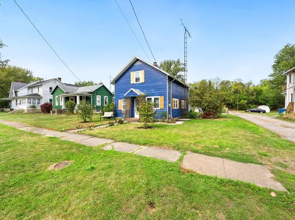 315 E 4th St, Pt Clinton, OH 43452