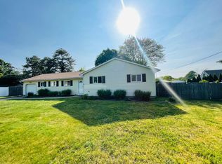 72 Oneida Ave, South Setauket, NY 11720