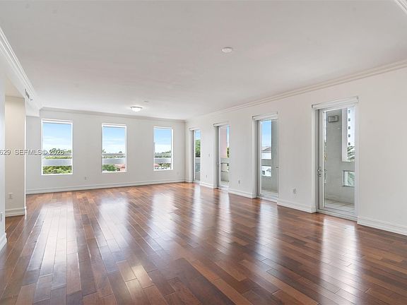 2nd image of 455 E Palmetto Park Rd APT 4