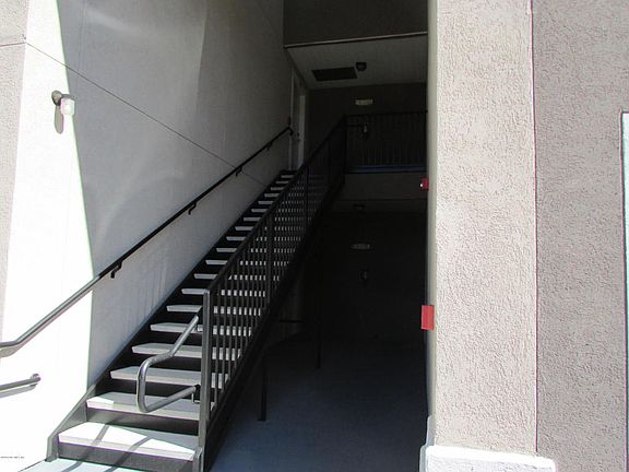 5th image of 6081 Maggies Cir Unit 108