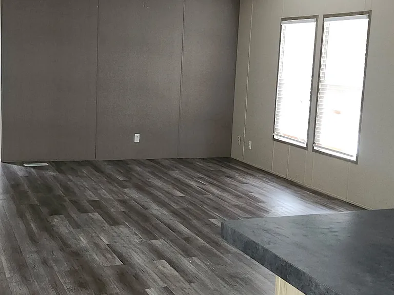 26 Willow Dr — Photo 5