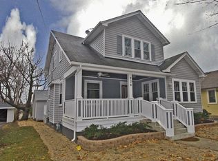 204 E Sunnyside Ave, Libertyville, IL