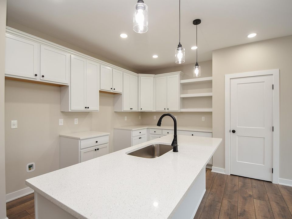 5308 W Petty Rd, Muncie, IN 47304 Zillow