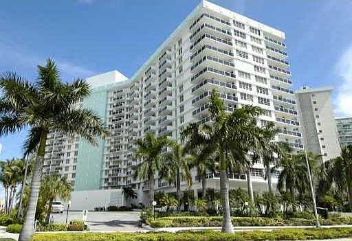 2nd image of 3725 S Ocean Drive 02