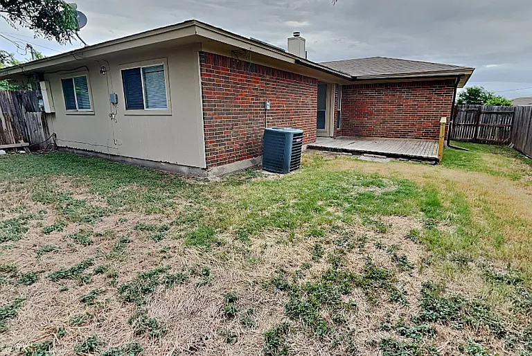 4509 Ebbtide Ct — Photo 15