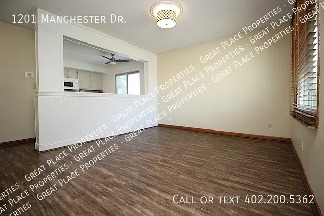 1201 Manchester Dr — Photo 7