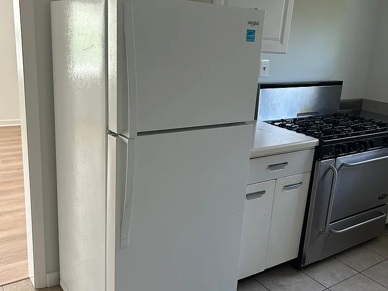 716 N Jackson St #2 — Photo 4