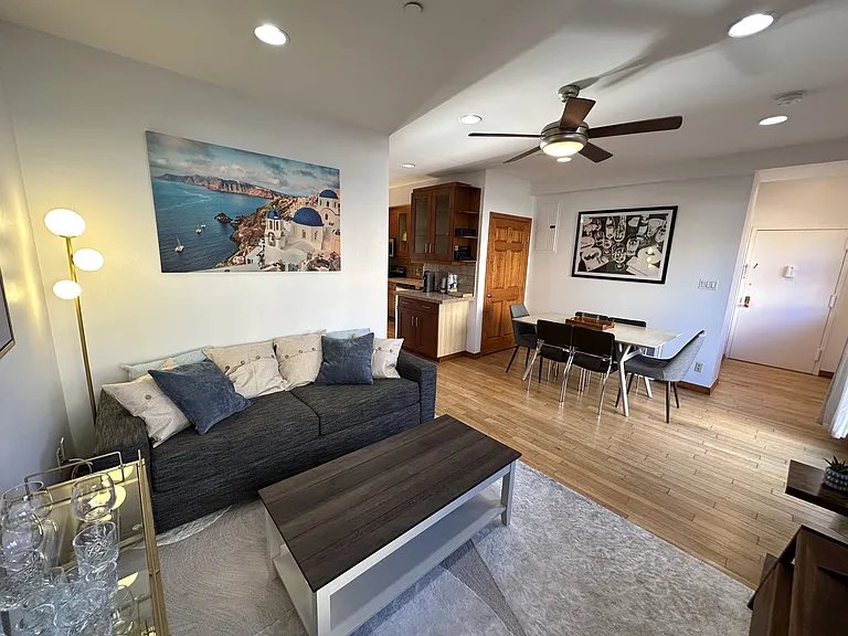 150 W 92nd St #PHE — Photo 31