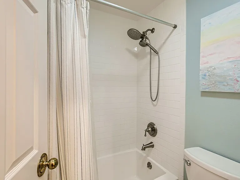 251 Pearl St #2 — Photo 21