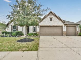 8615 Redstone Hills Dr, Cypress, TX 77433