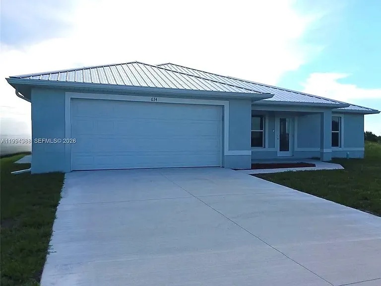 634 Royce Rd — Photo 20