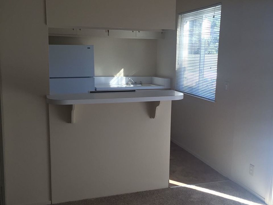 1st image of 3618 Alameda De Las Pulgas