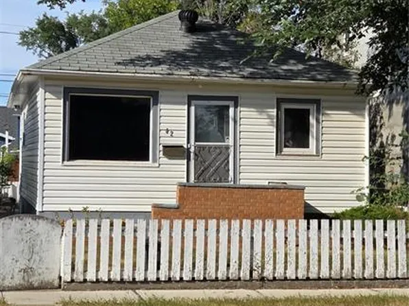 42 Elsom STREET, Moose Jaw, SK S6H 4V1