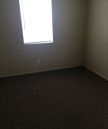 5th image of 345 N Shabbona St APT 2W
