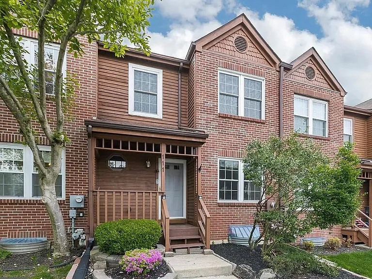 111 Iron Bark Ct — Photo 1