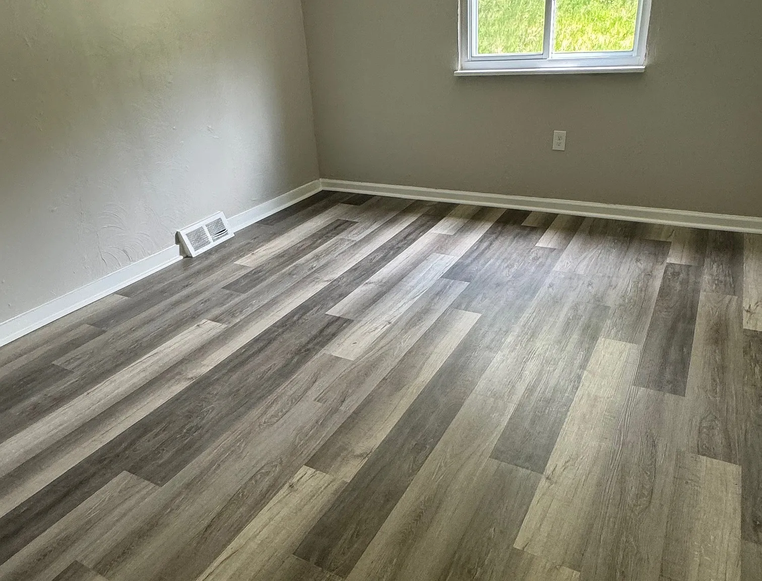 7643 Fitzsimmons Street - 1 — Photo 3