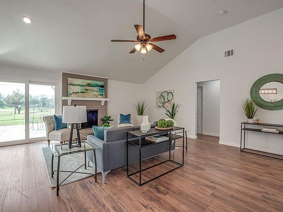 2nd image of 3140 Brookhaven Club Dr
