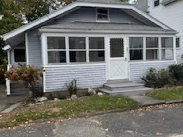 37 Stedman Ave, Braintree, MA 02184