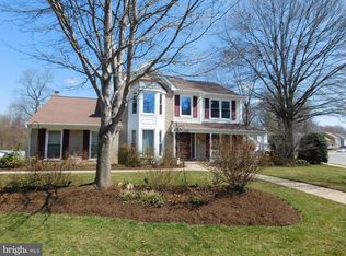 8109 Overlake Ct, Fairfax Station, VA 22039