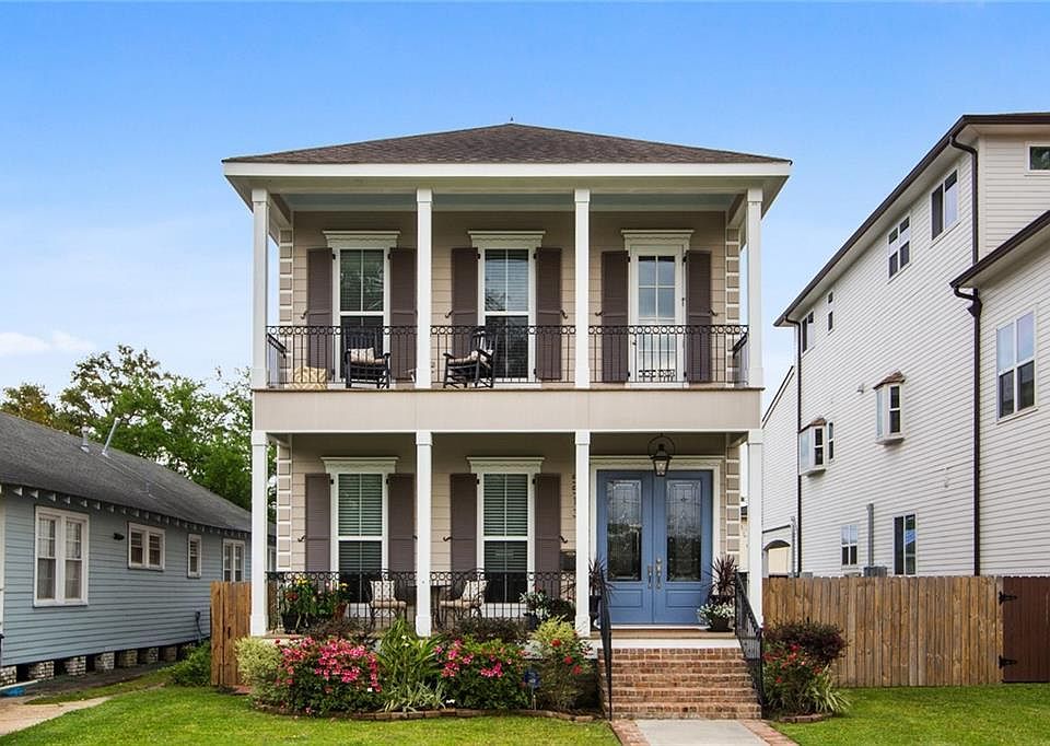 1st image of 5513 Rosemary Pl